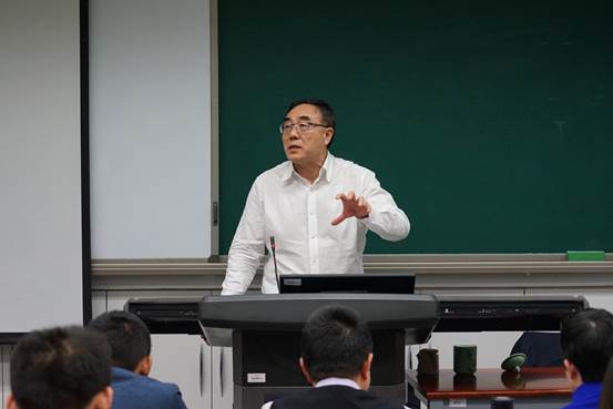 院长领衔永利娱高ylg060net观摩课 大国崛起之际探讨资本金融