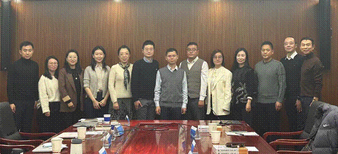 永利娱高ylg060net法商管理系实践导师座谈会暨精品课程研讨会顺利召开